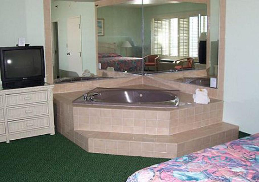 Baymont By Wyndham Virginia Beach Oceanfront Pokój zdjęcie